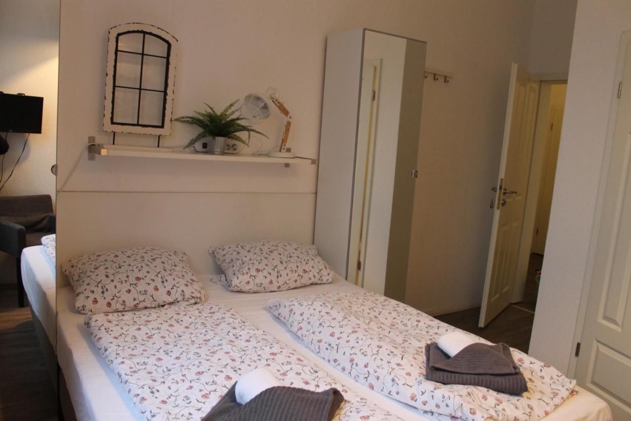 Apartment Am Wall Emden Exterior foto